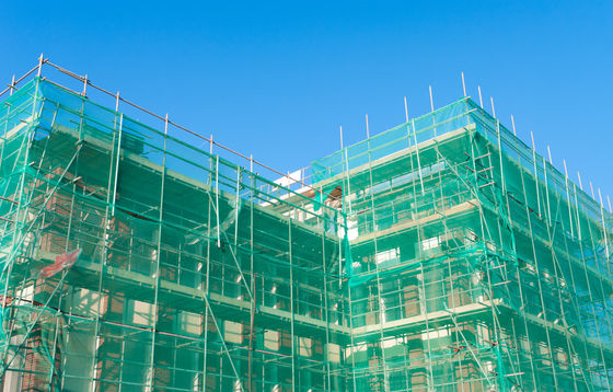 Breiter Rückstand des Grün-1m 3m 4m, der Systeme Mesh Netting For Scaffolding 6 Nadeln fängt